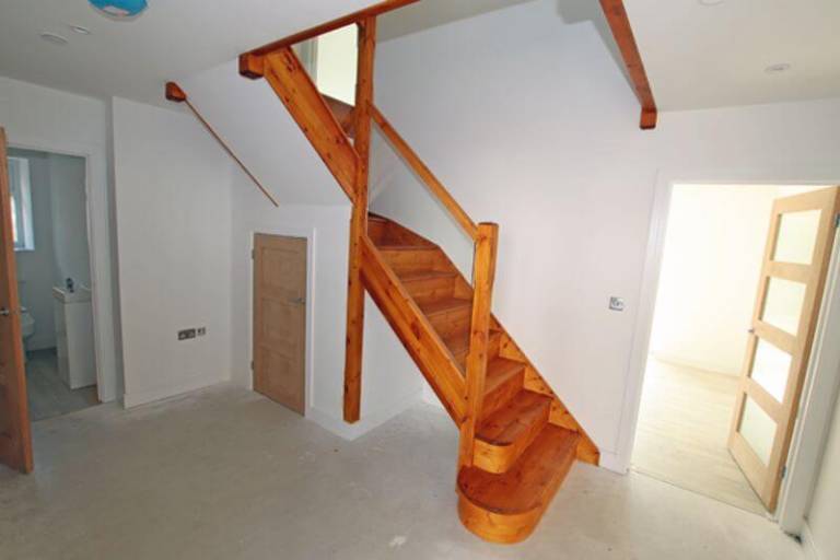 Hallway-with-stairs.jpg